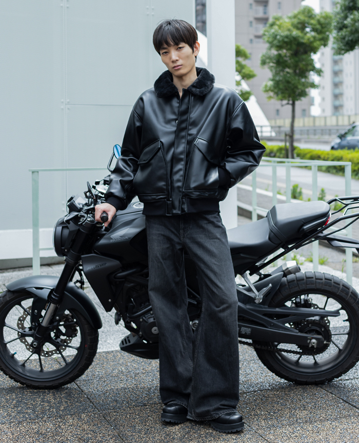 ■身長178cm　体重59kg　着用サイズL