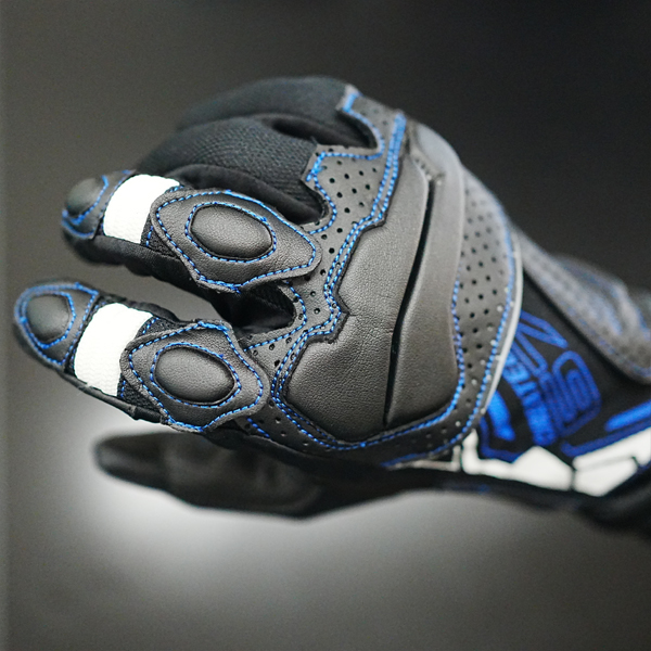 “指のウレタンパッド”