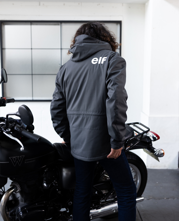 ■バックスタイル　［チャコールグレー］　