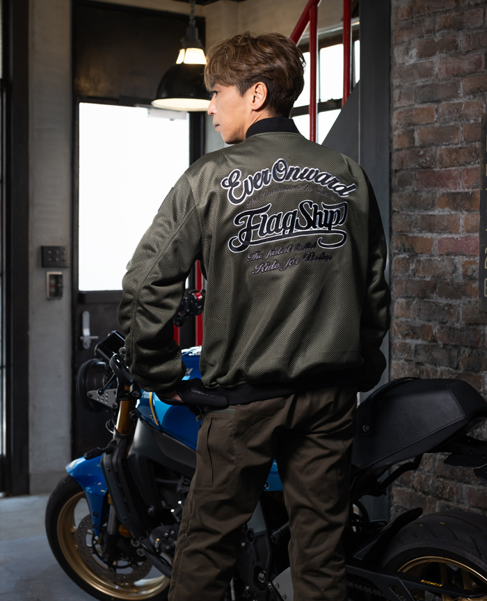 ■フバックスタイル　［カーキ］　身長178cm　体重59kg　着用サイズL