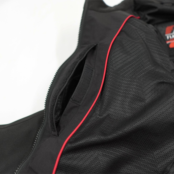 “胸部プロテクター収納袋”