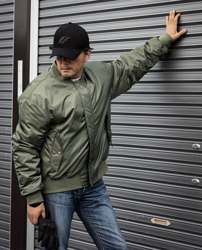 ■カーキ　フロントスタイル　身長175cm　着用サイズ3L